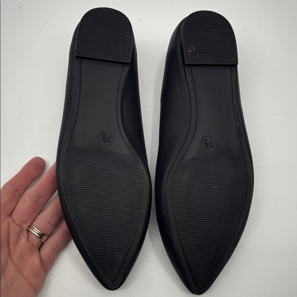 A New Day Classic Black Flats - Picture 5 of 6